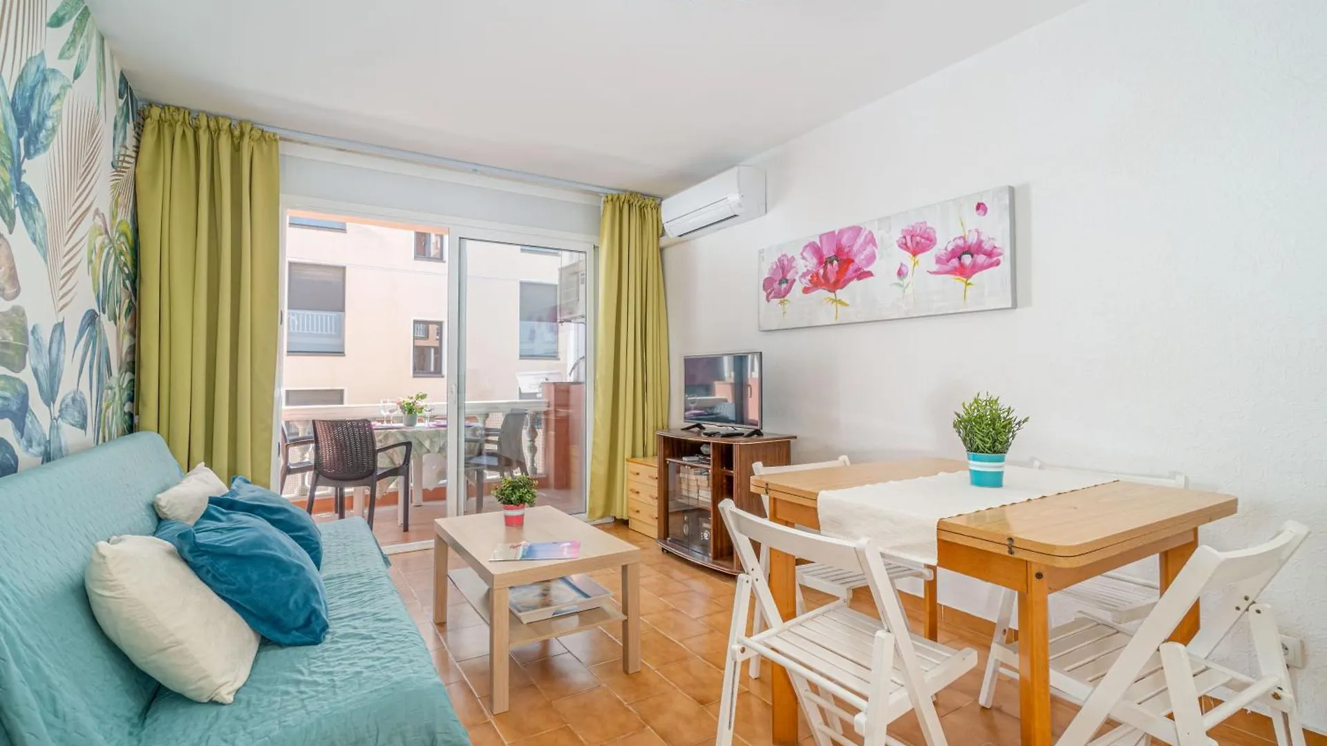 Basic Comfort Apartment Gran Reserva 0070 엠푸리아브라바